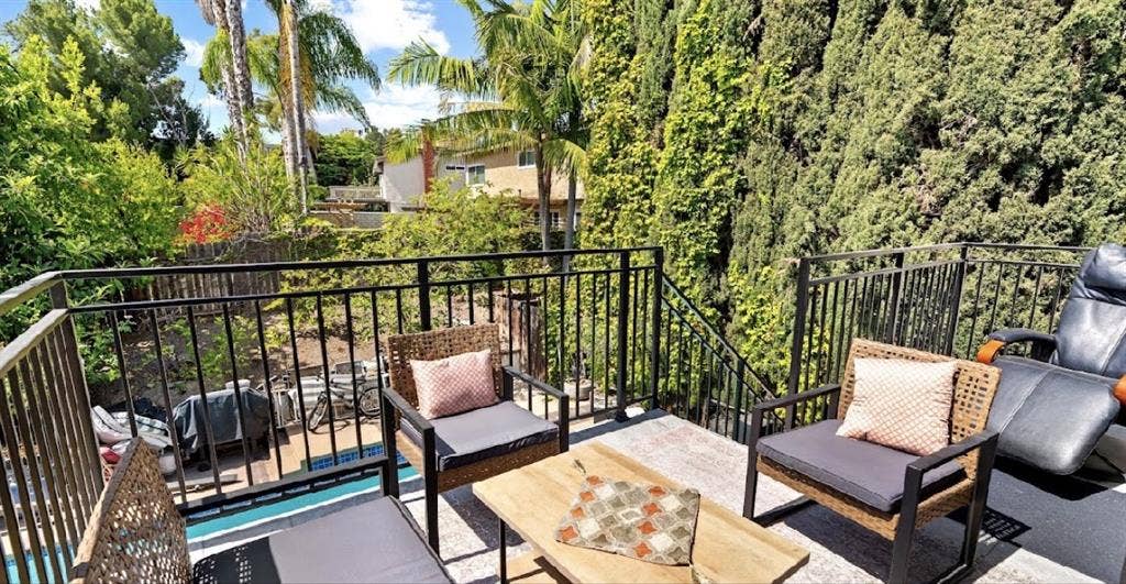 Furnished 1bd resort view balcony