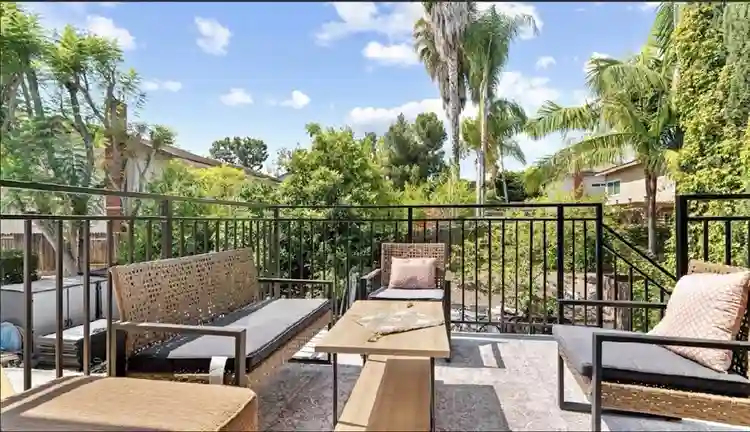 Furnished 1bd resort view balcony