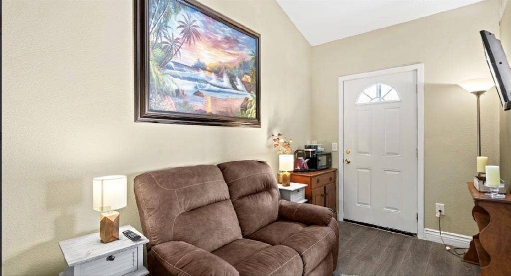 Furnished 1bd resort view balcony