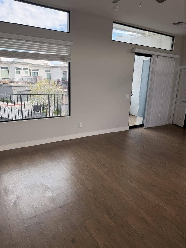 $1000 a Month Beautiful Furnished