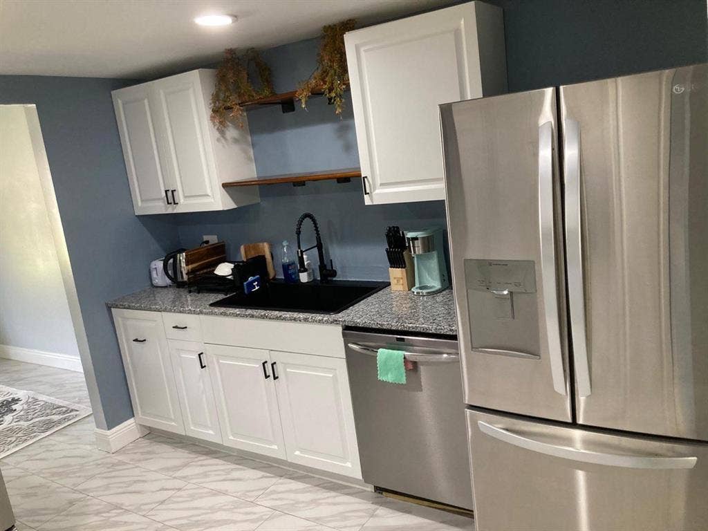 ROOM FOR RENT IN FERN PARK, $1,000