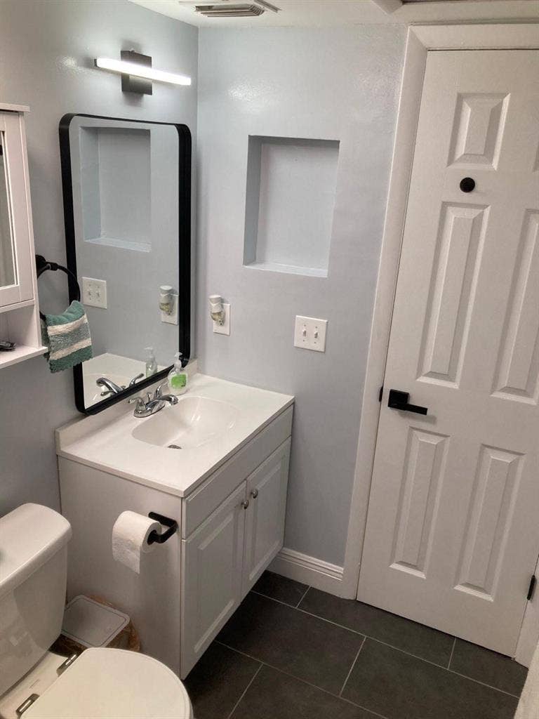 ROOM FOR RENT IN FERN PARK, $1,000