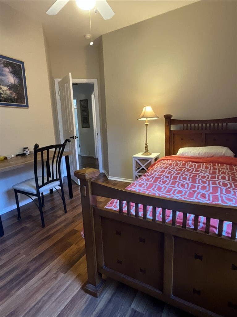 Furnished room in Cedar Park
