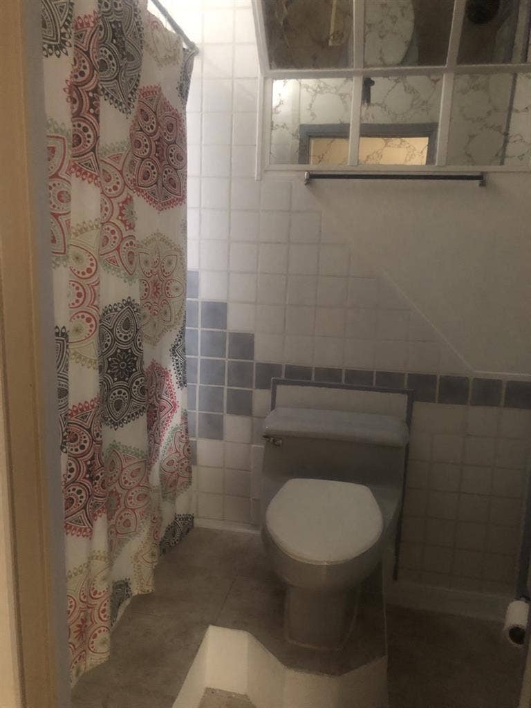 Private guest house for rent
