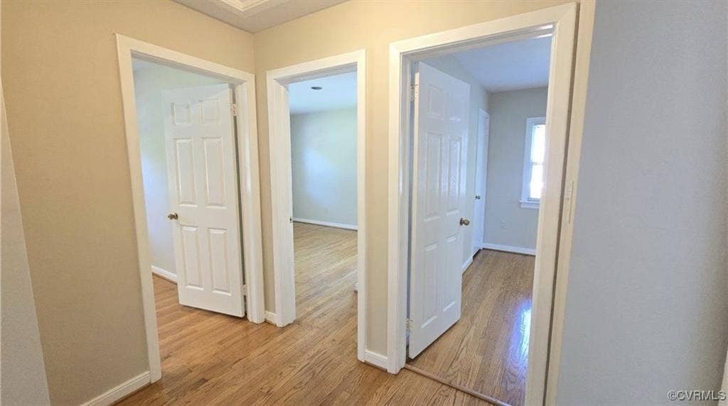 Looking for 1-2 roommates