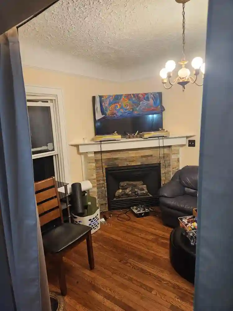 Two private rooms available