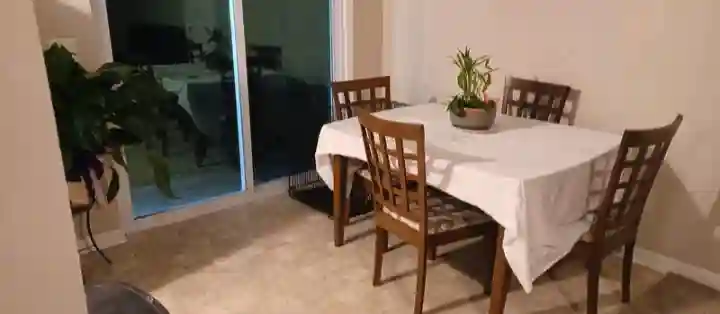 Female roommate wanted