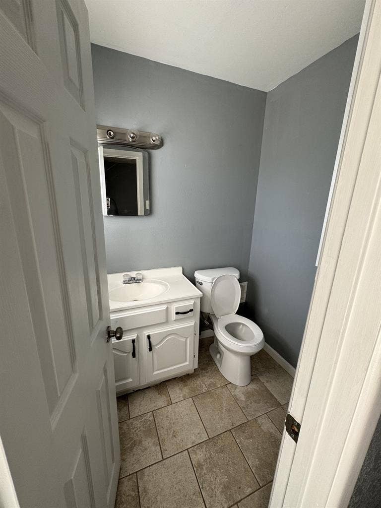 3 bed 1.5 bath in Lubbock!!