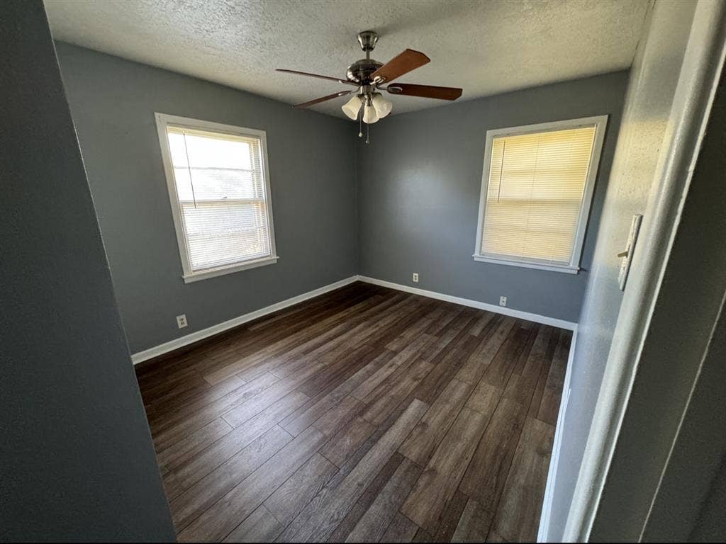 3 bed 1.5 bath in Lubbock!!