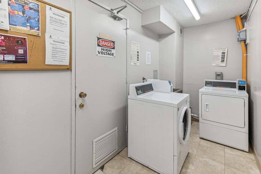 $1100 all inclusive furnished room