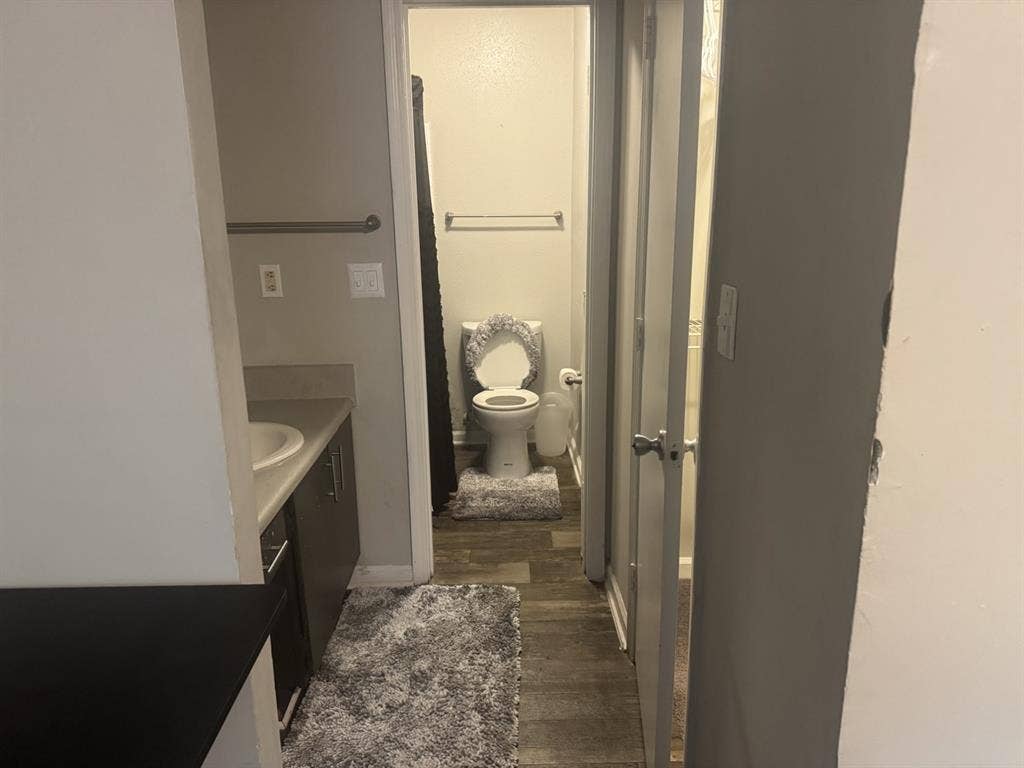 Room for Rent/Utilities Included