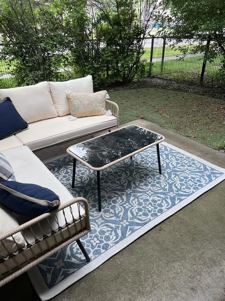 Looking for a roommate!