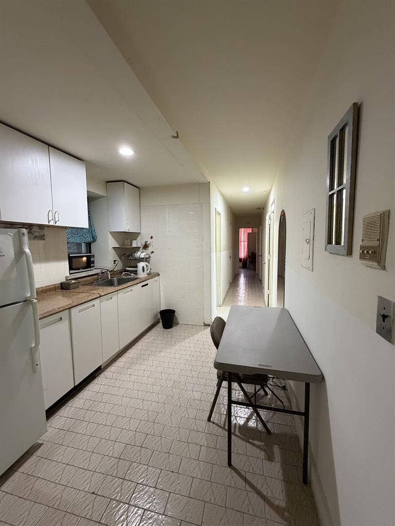privet room in 4 BR Hudson yard