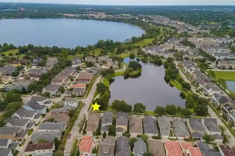 Share a Baldwin Park Home on Pond!