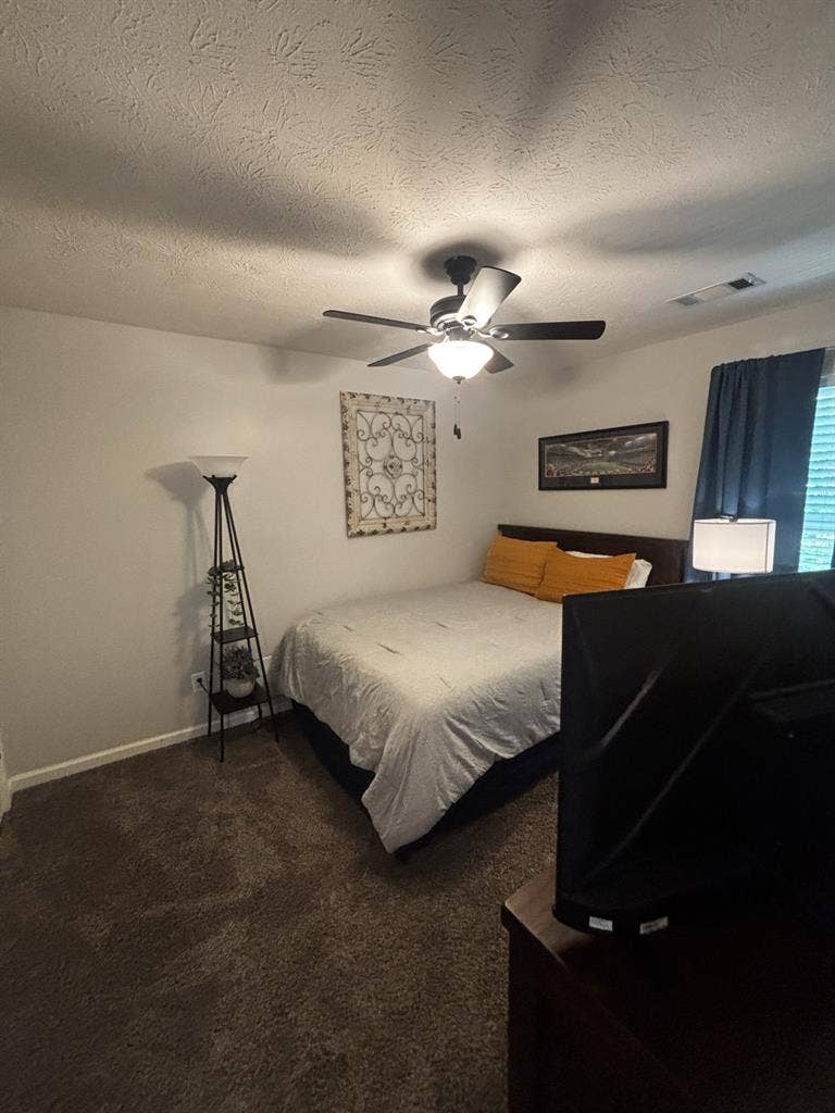 Room for rent in Auburn