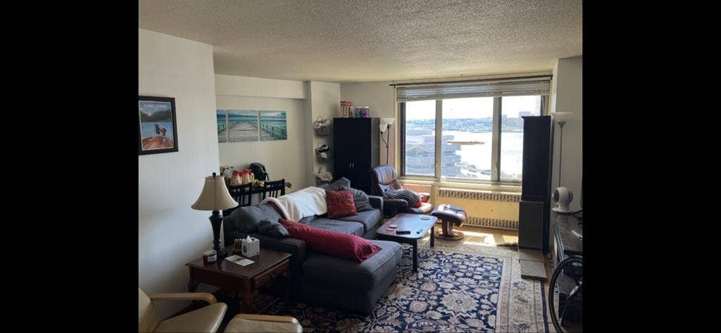 Seeking roommate for 3rd bedroom