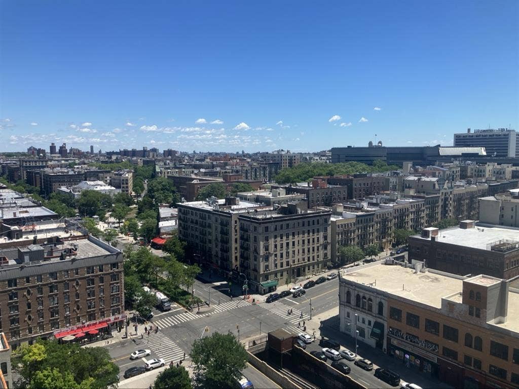 Seeking roommate for 3rd bedroom