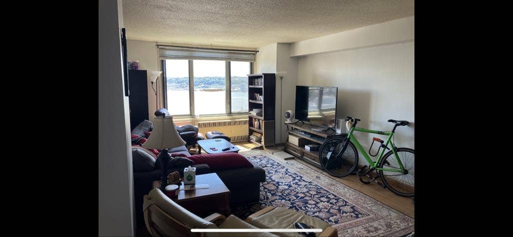 Seeking roommate for 3rd bedroom
