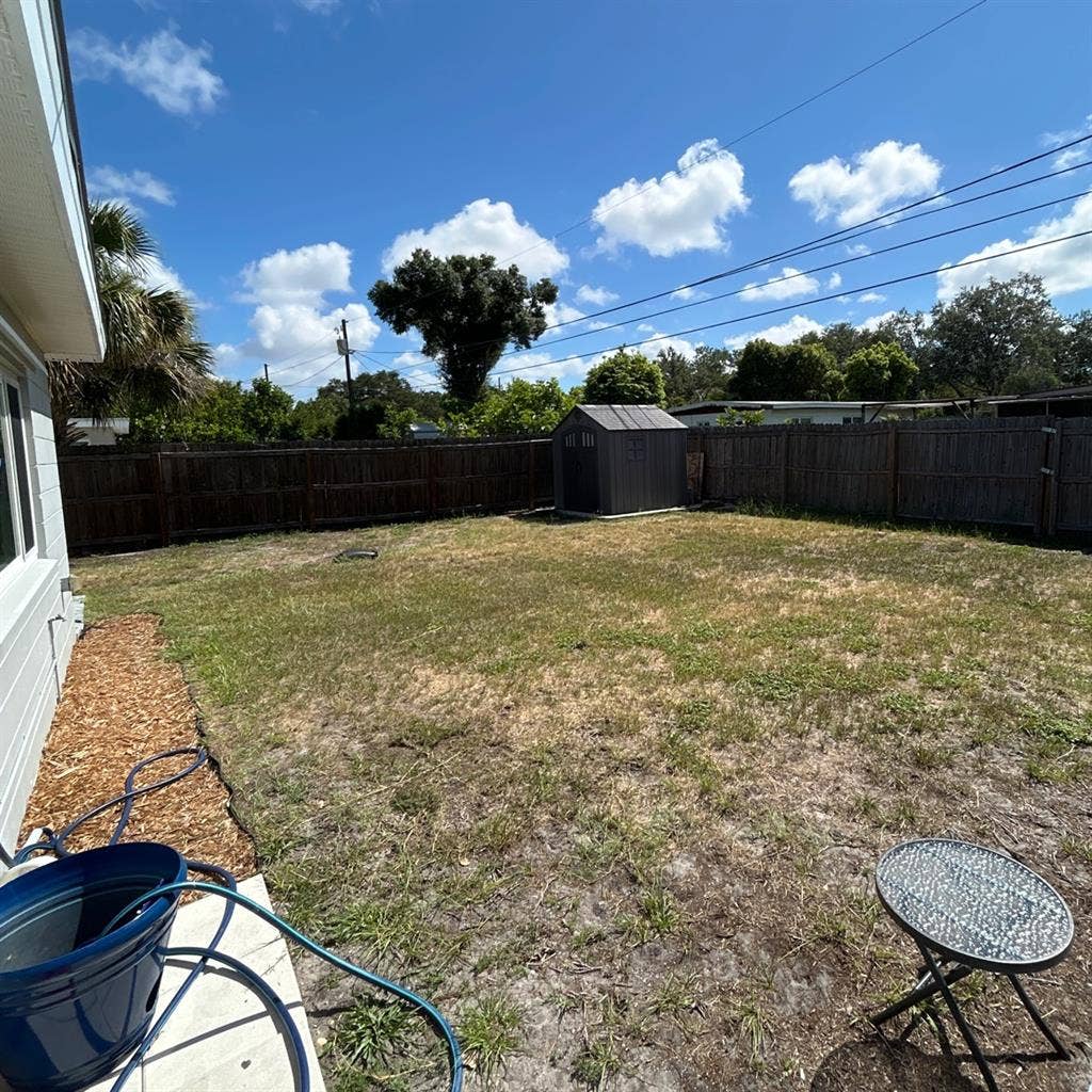 Looking for a third roommate!!!