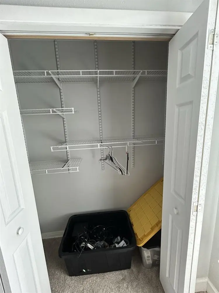 Looking for a third roommate!!!