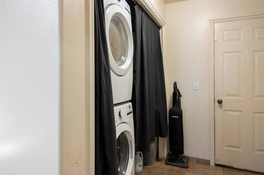 Master Bedroom in Provo Condo $850