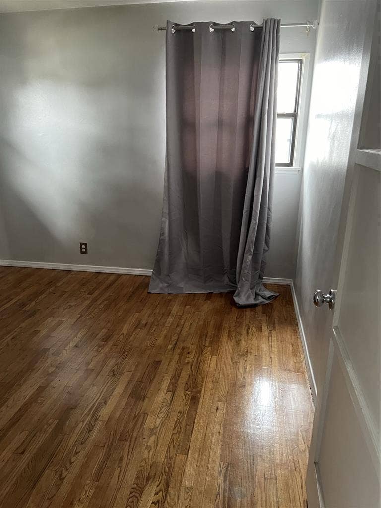 Unfurnished Private Room and Bath