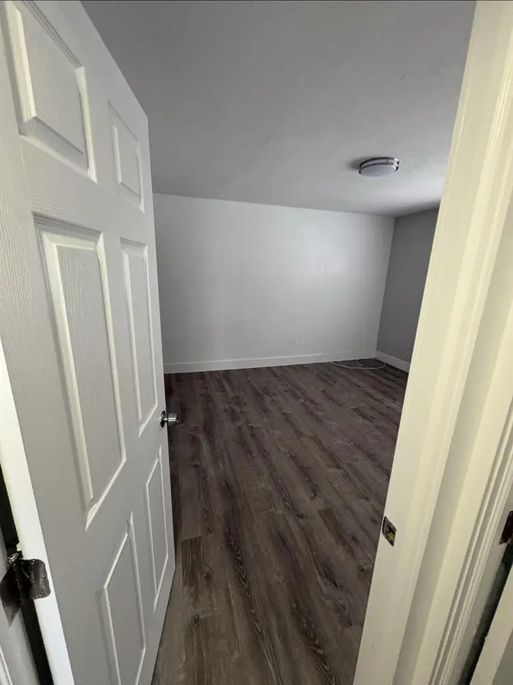 Hollywood bedroom + closet + bath