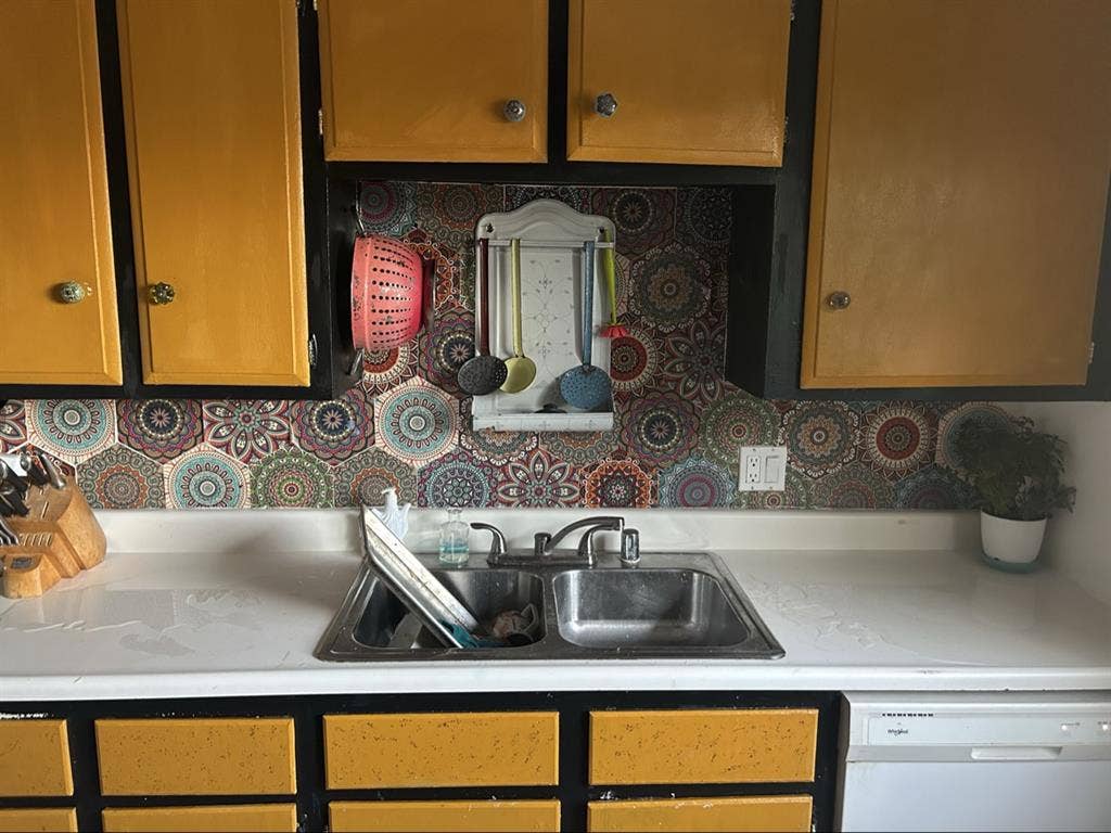 Room for rent! 1100