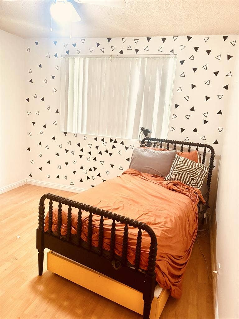 Room for rent! 1100