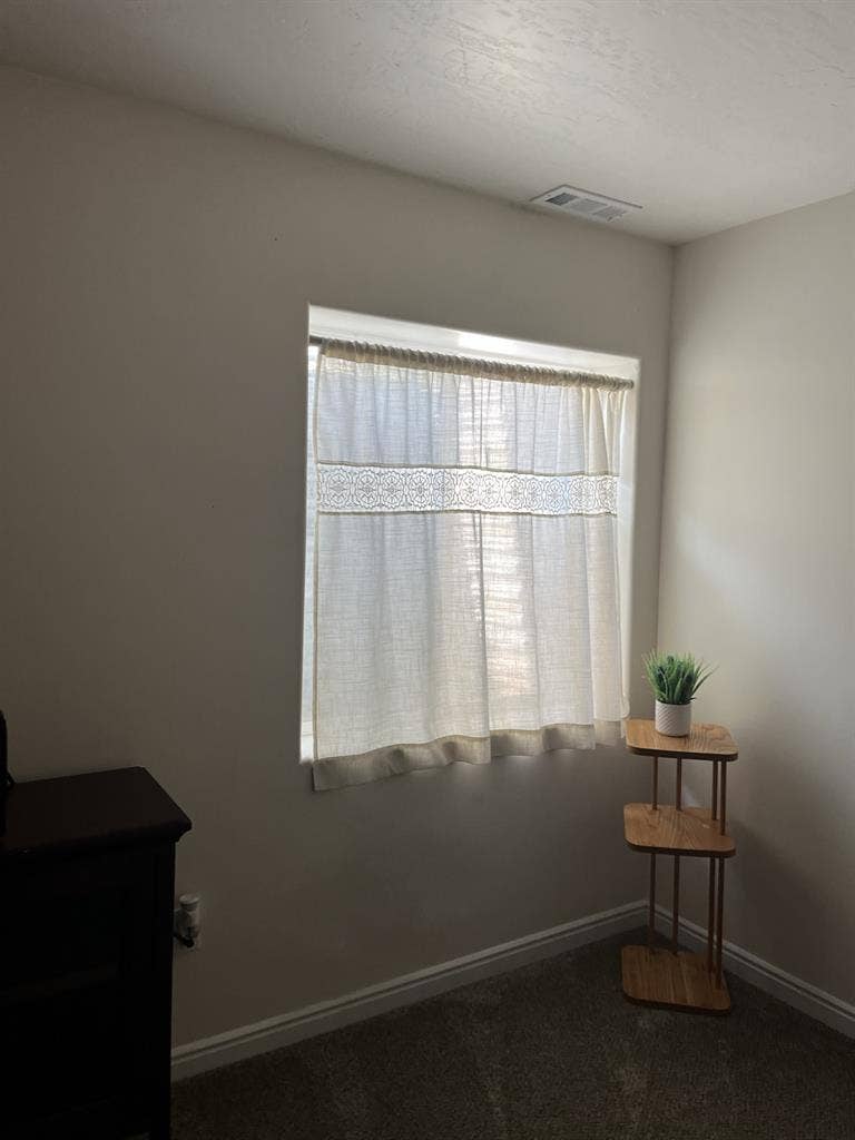 Private Rooms in a Comfortable Home