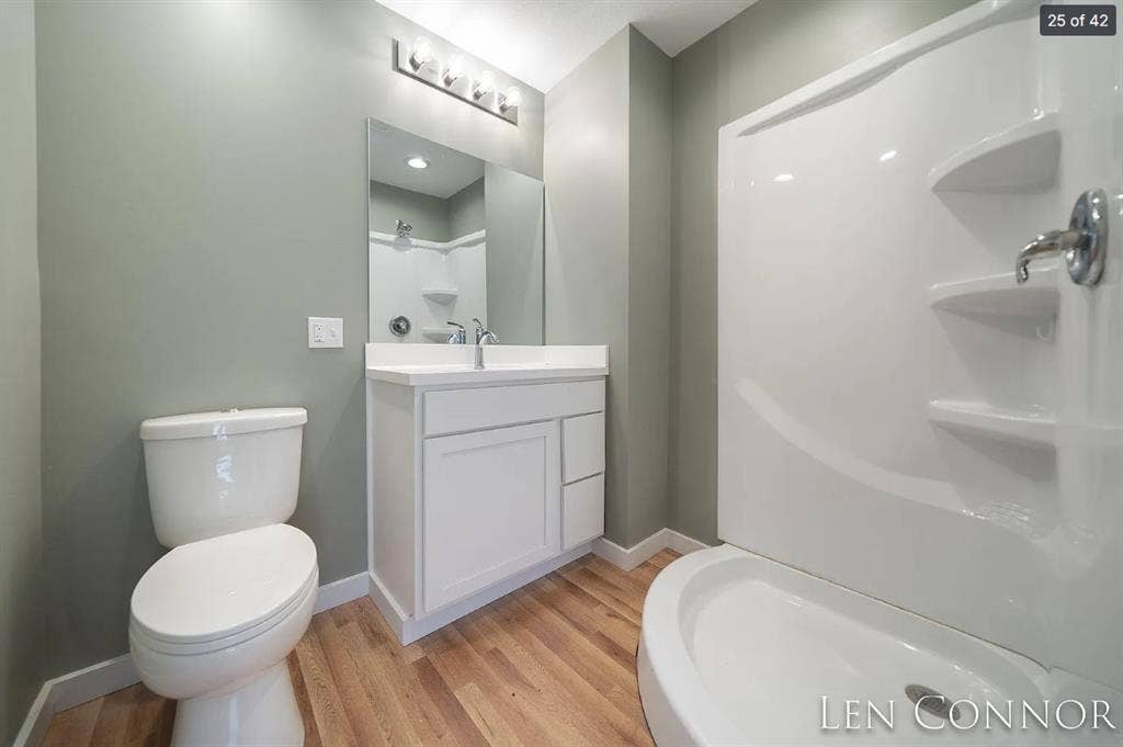 Looking for a third roommate