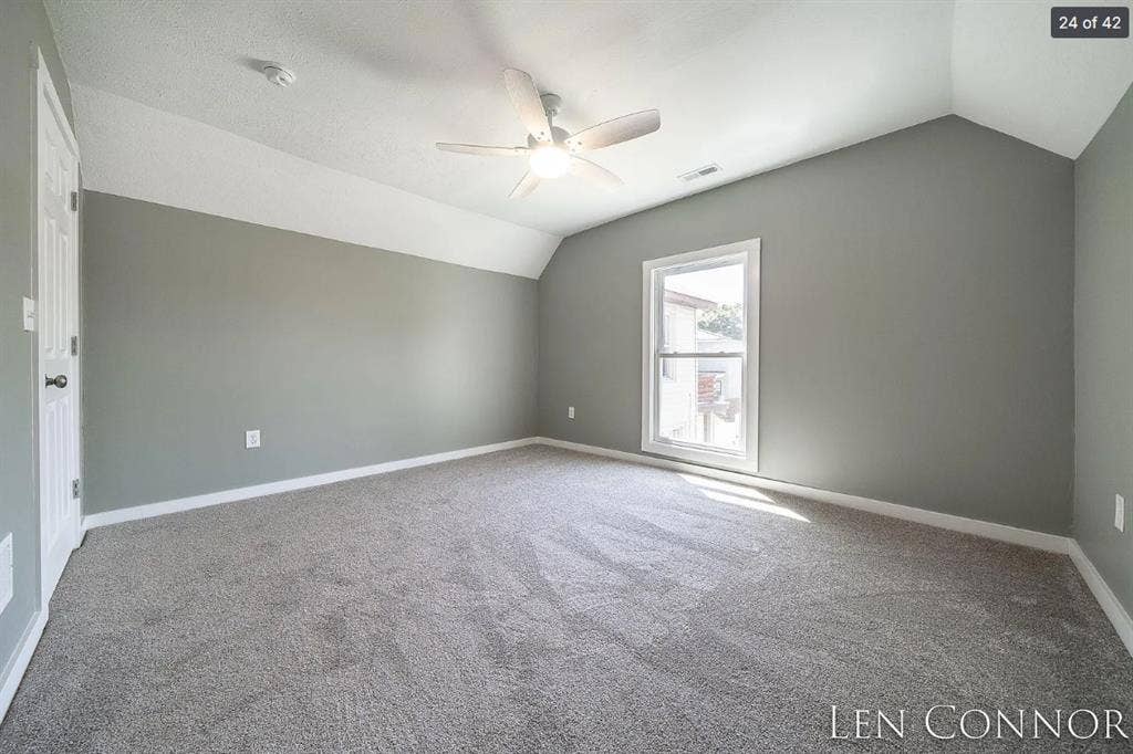 Looking for a third roommate