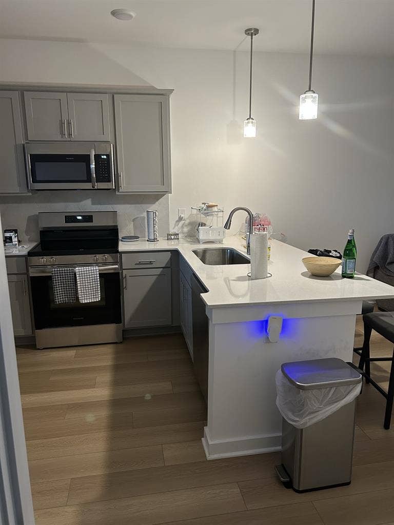 Quiet Home - Room for Rent