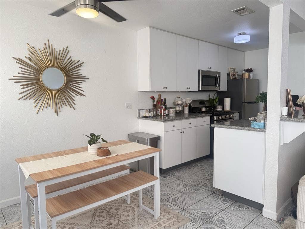Bedroom with utilities included