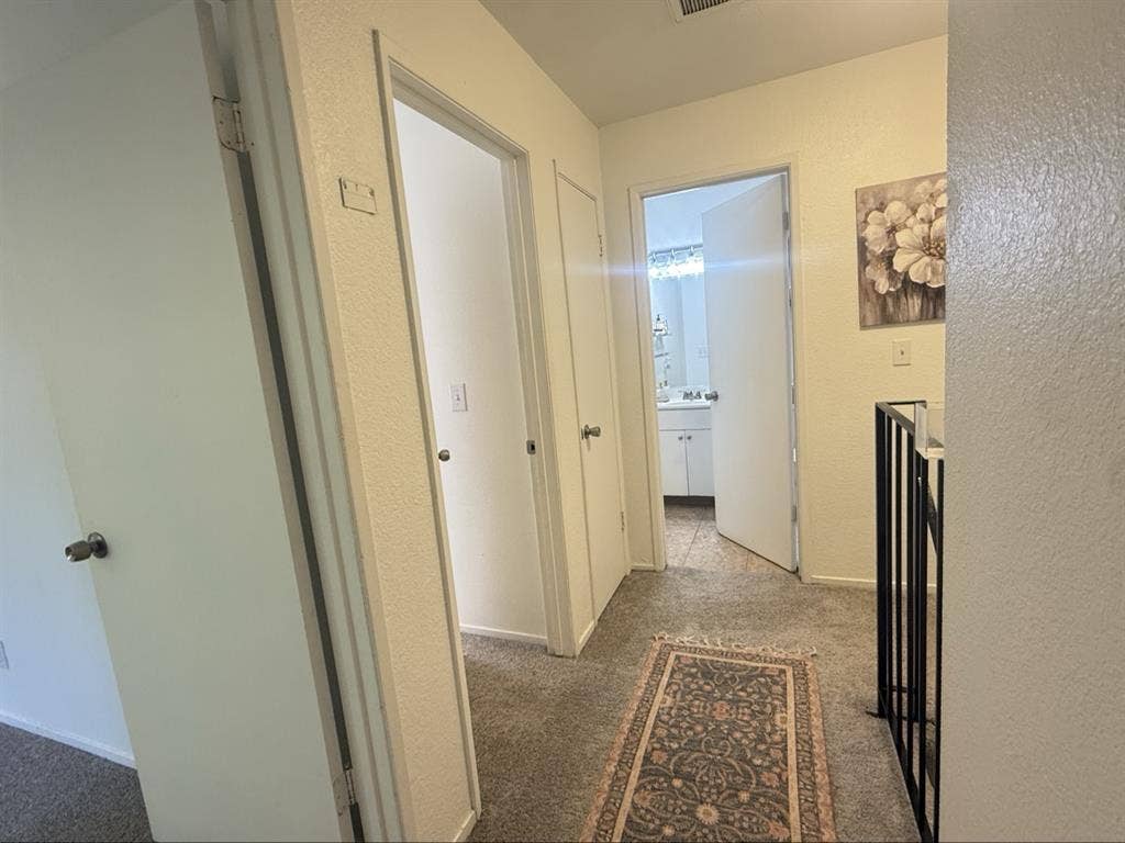 Bedroom with utilities included