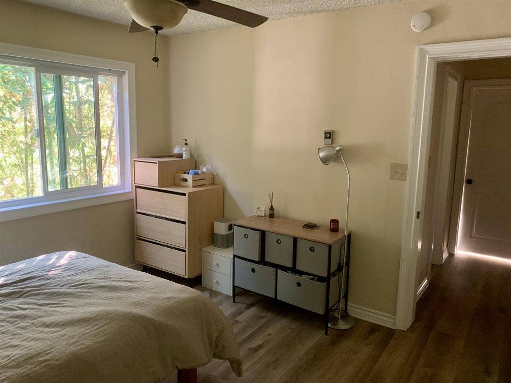 Two spacious rooms Beach life!!