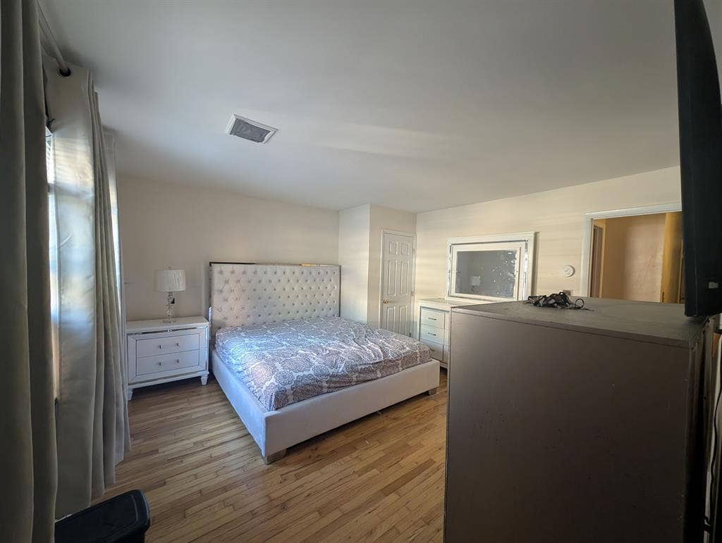 Masterbedroom