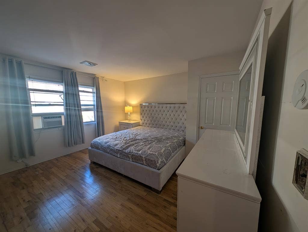Masterbedroom