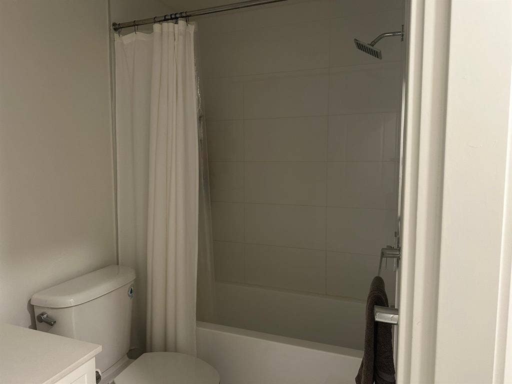 2 Private bedrooms in shared living