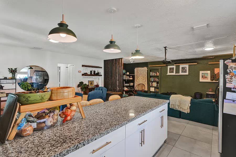 Room in home w/ private entrance