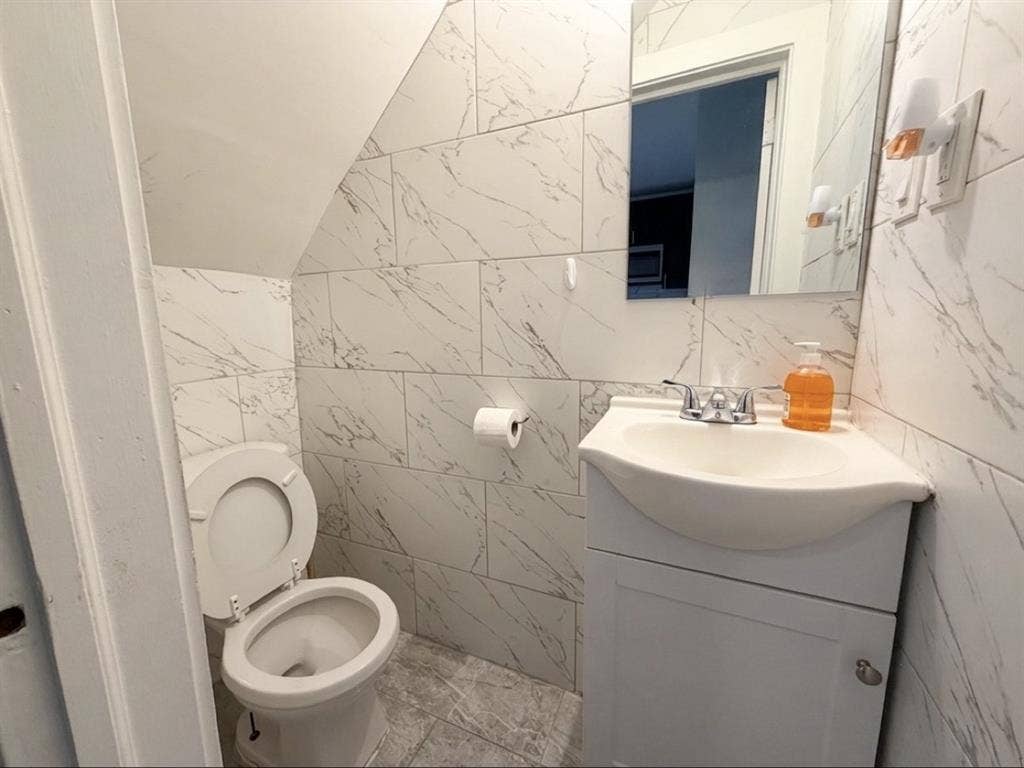 Newark Rental