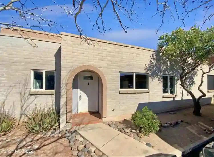 **Starr Pass townhome**