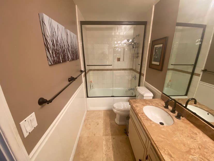 Room for rent in private home