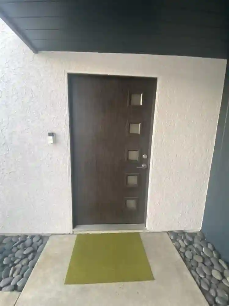 Room for rent in private home