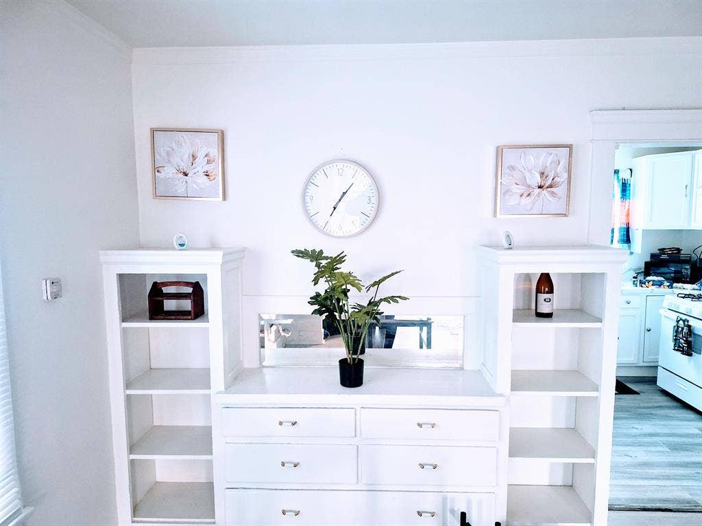 Single Rooms available