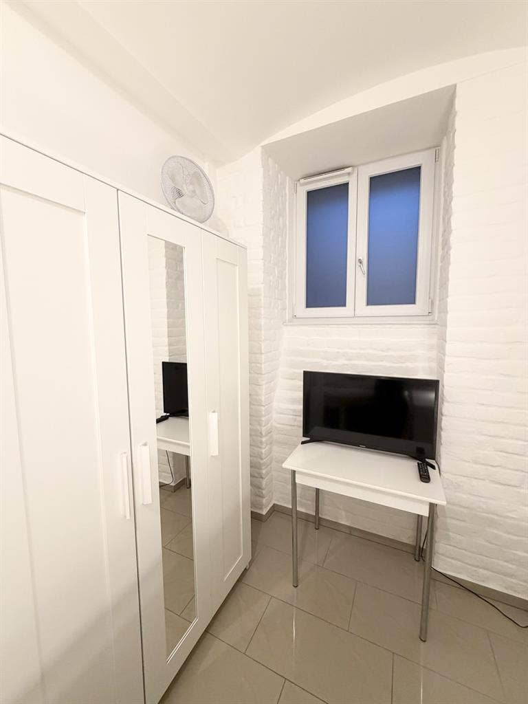 Room in a two bedroom flatshare