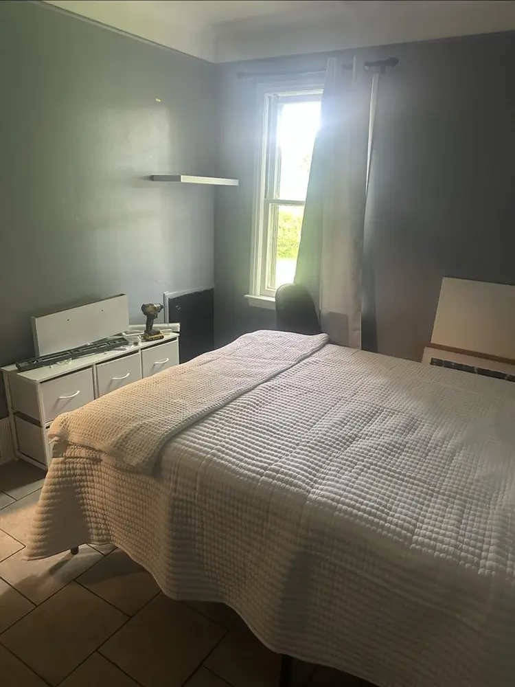 Private room for rent