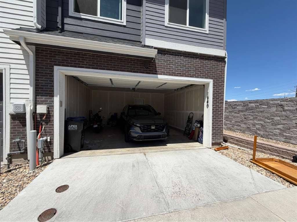 Room for rent in new townhouse