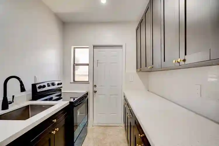Private Bedroom in Miami, FL