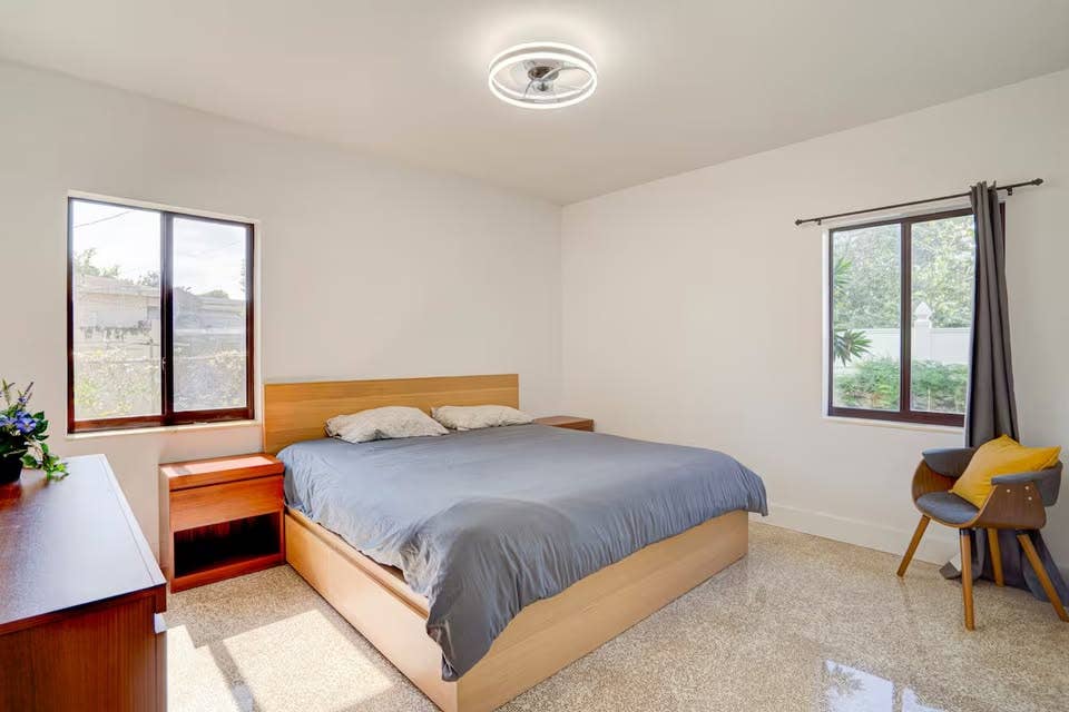 Private Bedroom in Miami, FL